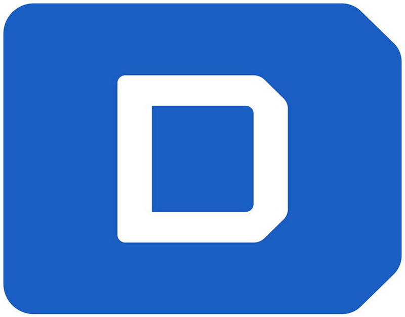 Рита Ора обнажила грудь в Абу-Даби